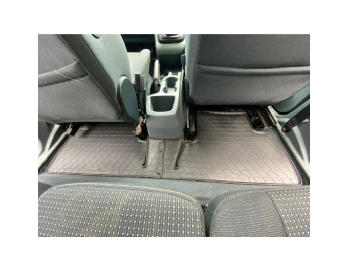 Ford C-Max (2011-...) комплект ковриков с 4 штук кліпса гачки (Stingray), цена: 2 259 грн.
