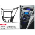 Переходная рамка для 2 DIN автомагнитолы, 173 x 98 мм, 178 x 102 мм; CARAV 11-140, цена: 3 477 грн.