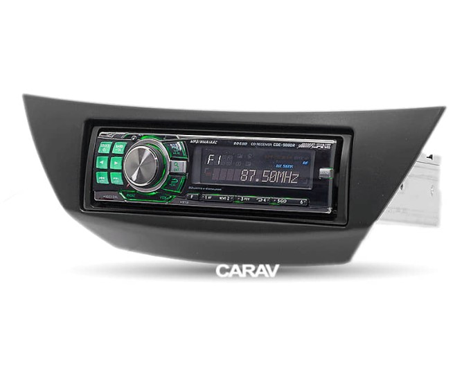 Переходная рамка для 1 DIN автомагнитолы, 182 x 53 мм; CARAV 11-150, цена: 1 591 грн.