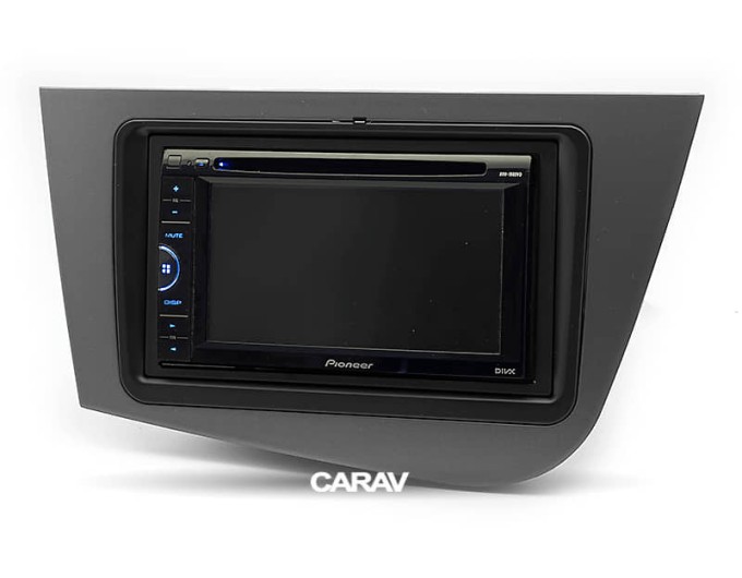 Перехідна рамка для 2 DIN автомагнітоли, 173 x 98 мм, 178 x 102 мм; CARAV 11-609, ціна: 2 898 грн.