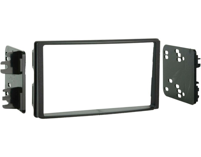 Перехідна рамка для 2 DIN автомагнітоли, 173 x 98 мм; METRA 95-7329, ціна: 2 130 грн.