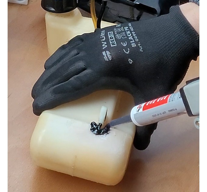 Клей Wurth Replast Me 210 секунд для пластика черный 50мл, цена: 640 грн.