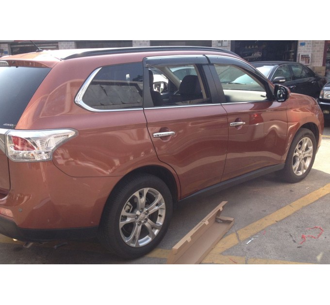 Дефлекторы окон (ветровики) SUN VISORS с металлической вставкой NISSAN ROGUE 2014-..., цена: 1 850 грн.