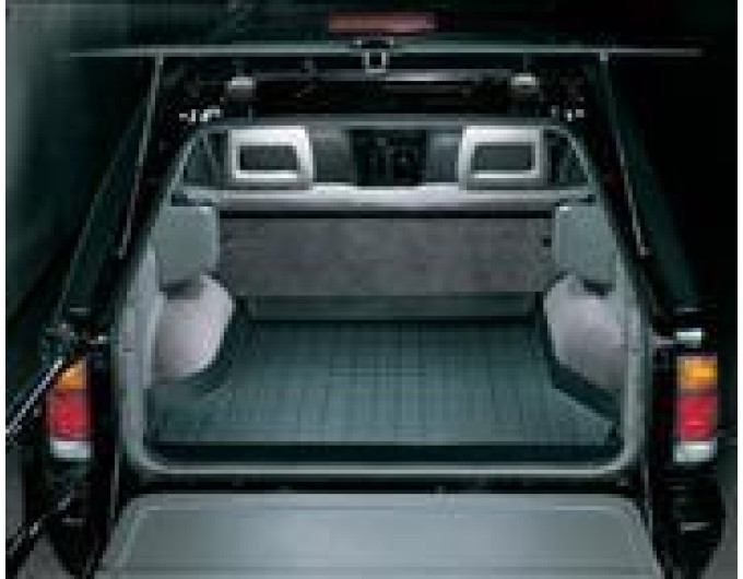 Коврик WeatherTech Black для Honda Passport; Isuzu Rodeo (mkI)(trunk behind 2 row) 1991-1997, цена: 7 939 грн.