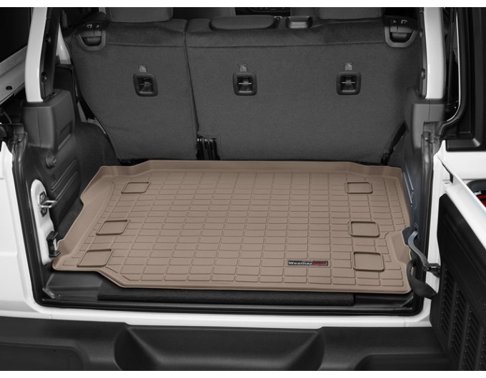 Коврик WeatherTech Beige для Jeep Wrangler (JL)(unlimited)(5 door)(not hybrid)(no subwoofer)(no flat load floor)(trunk behind 2 row) 2018→, цена: 6 625 грн.