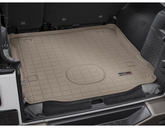 Коврик WeatherTech Beige для Jeep Wrangler (JK)(unlimited)(5 door)(trunk behind 2 row) 2015-2018, цена: 6 625 грн.