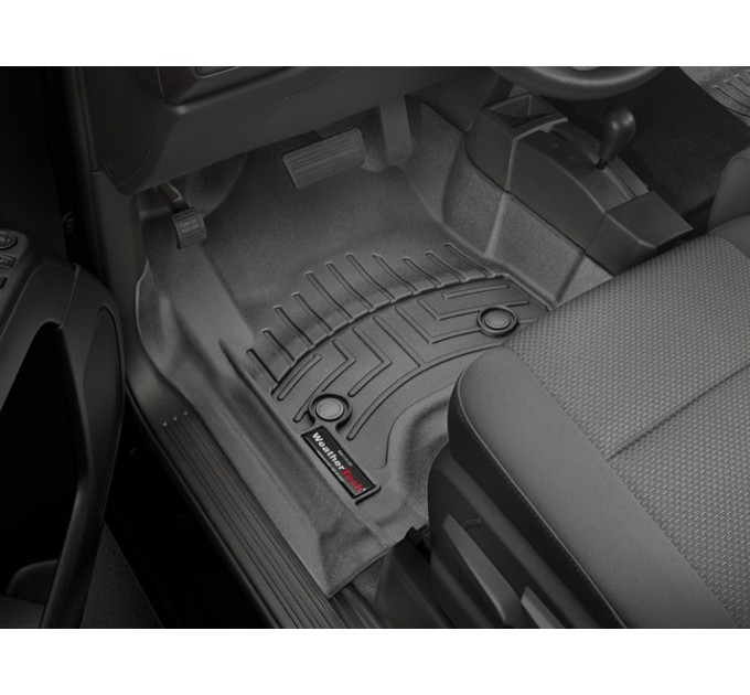 Коврики WeatherTech Black для Chevrolet Silverado (mkIII)(extended cab)(with 4x4 shifter)(with short console) 2014→, цена: 10 186 грн.