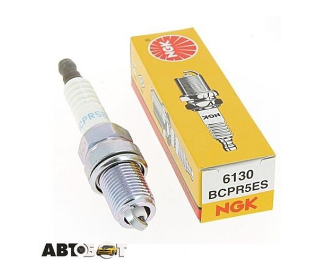 Свеча зажигания NGK BCPR5ES 6130, цена: 156 грн.