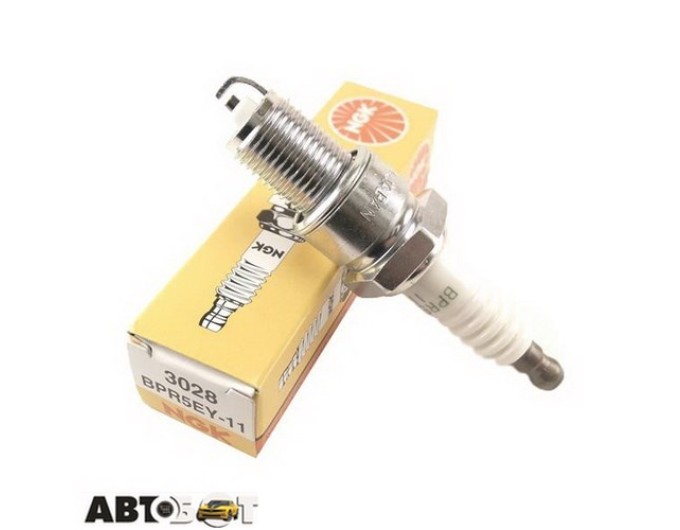 Свеча зажигания NGK 3028 / BPR5EY-11, цена: 198 грн.