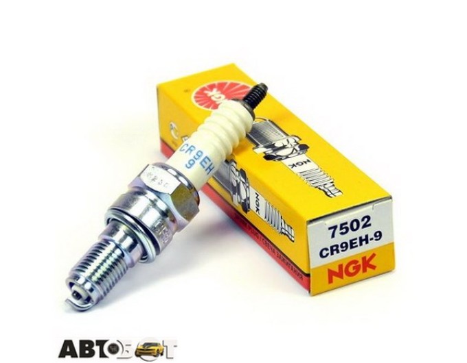 Свеча зажигания NGK CR9EH-9 7502, цена: 650 грн.