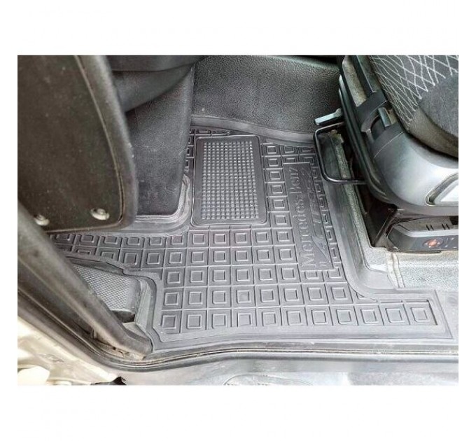 Автомобільні килимки в салон Mercedes Actros 2 2011-2018 (AVTO-Gumm), ціна: 1 709 грн.