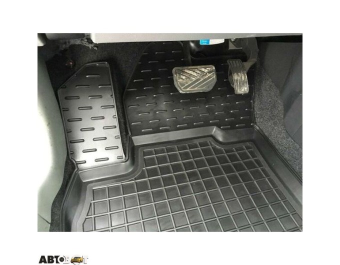 Автомобільні килимки в салон Suzuki SX4/Swift 2006- (Avto-Gumm), ціна: 1 716 грн.