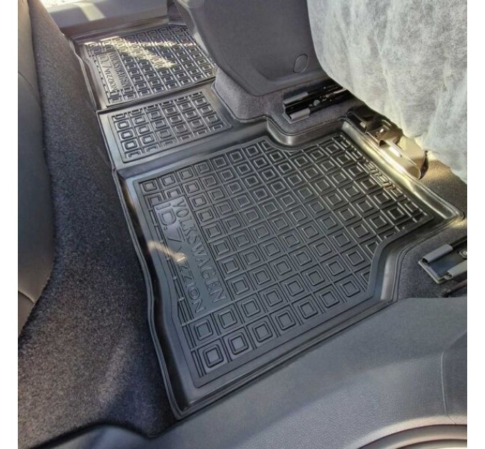 Автомобільні килимки в салон Volkswagen ID7 2024- (AVTO-Gumm), ціна: 1 652 грн.