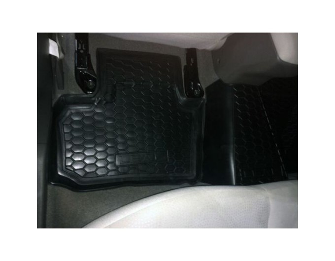 Автомобільні килимки в салон Nissan Leaf 2012-2018 (AVTO-Gumm), ціна: 1 716 грн.