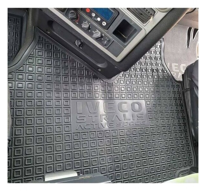 Автомобільні килимки в салон Iveco Stralis Active Space 2012-2016 (AVTO-Gumm), ціна: 1 709 грн.