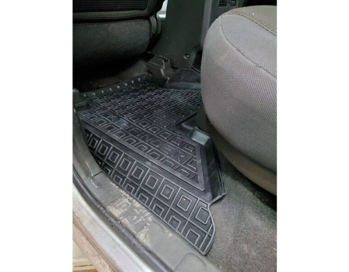 Автомобільні килимки в салон Nissan Pathfinder (R51) 2005-2010 (AVTO-Gumm), ціна: 1 716 грн.
