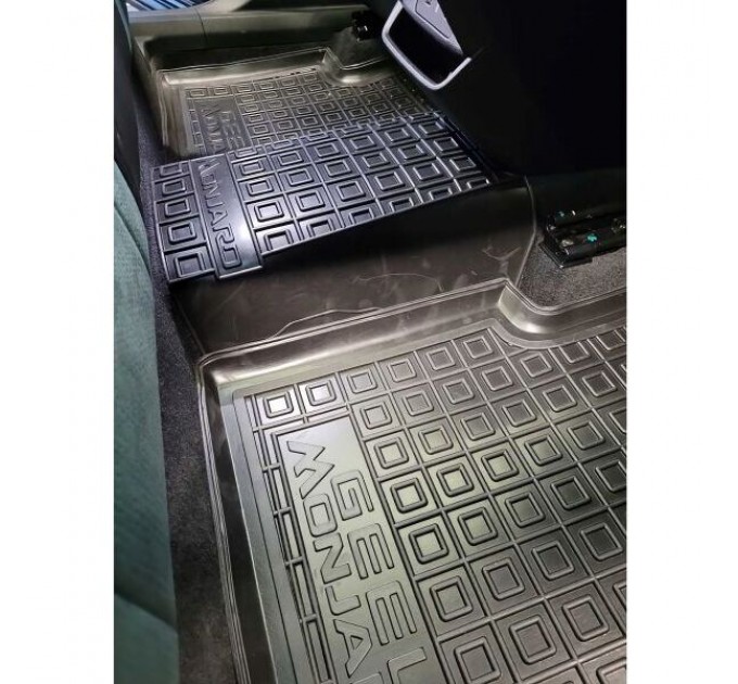 Автомобільні килимки в салон Geely Monjaro 2023- (AVTO-Gumm), ціна: 1 652 грн.