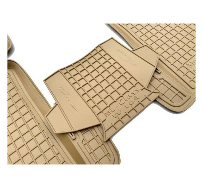 Автомобильные коврики в салон Mercedes ML (W164) 2005- бежевые (AVTO-Gumm), цена: 1 652 грн.