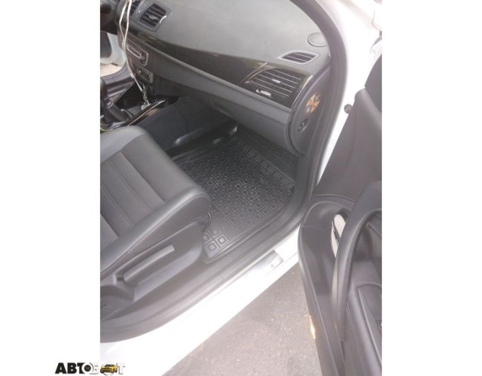 Автомобільні килимки в салон Renault Megane 3 2009- Hatchback (Avto-Gumm), ціна: 1 716 грн.
