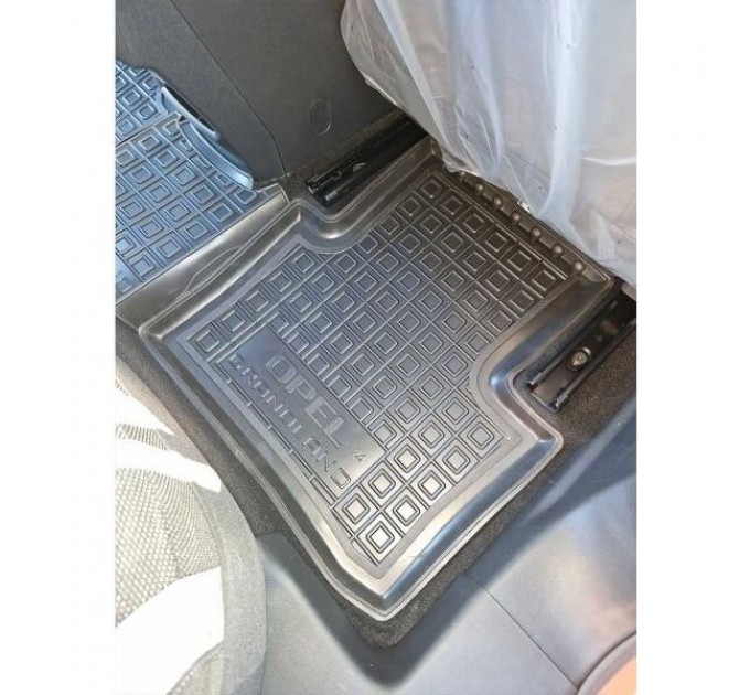 Автомобільні килимки в салон Opel Grandland 2025- ДВС (AVTO-Gumm), ціна: 1 652 грн.