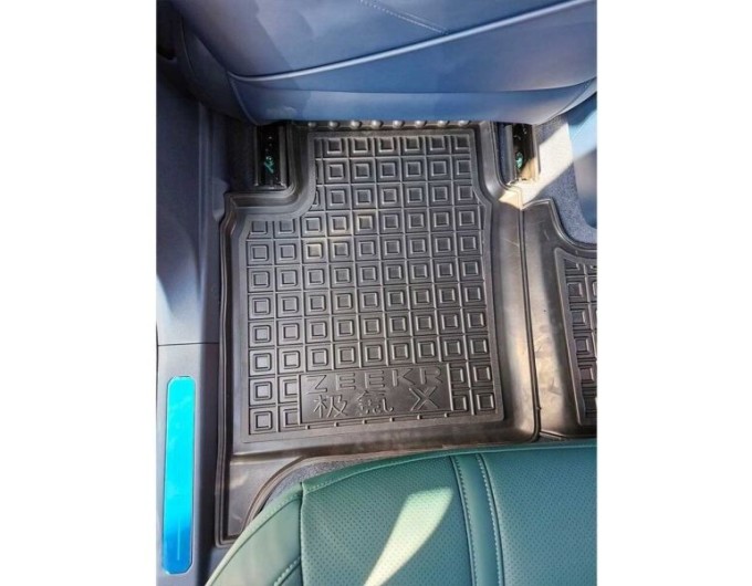 Автомобільні килимки в салон Zeekr X 2022- (AVTO-Gumm), ціна: 1 716 грн.
