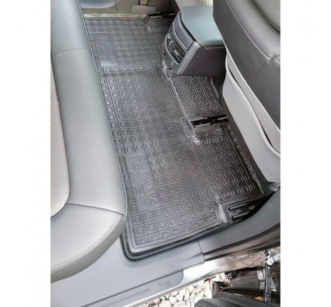 Автомобільні килимки в салон Toyota bZ3 2022- (AVTO-Gumm), ціна: 1 652 грн.