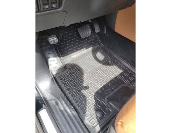 Автомобільні килимки в салон Infiniti QX80 2018- 7 мест (AVTO-Gumm), ціна: 2 608 грн.