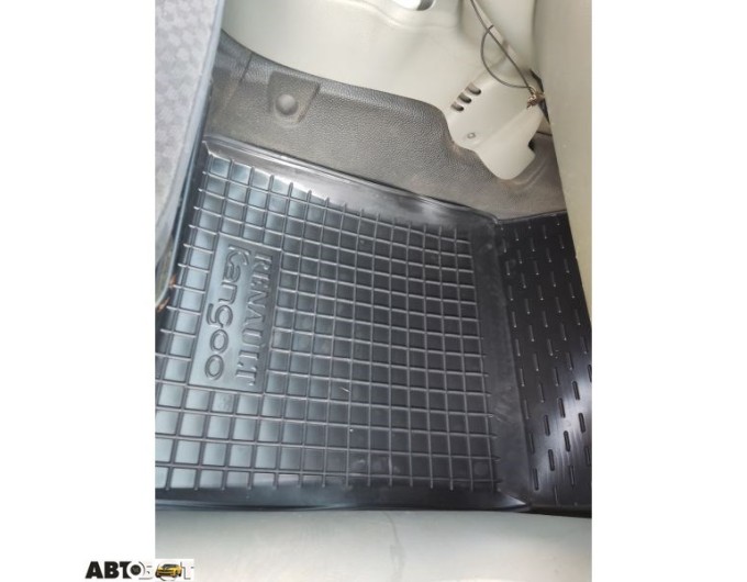 Автомобільні килимки в салон Renault Kangoo 1998- (4 двери) (Avto-Gumm), ціна: 1 716 грн.