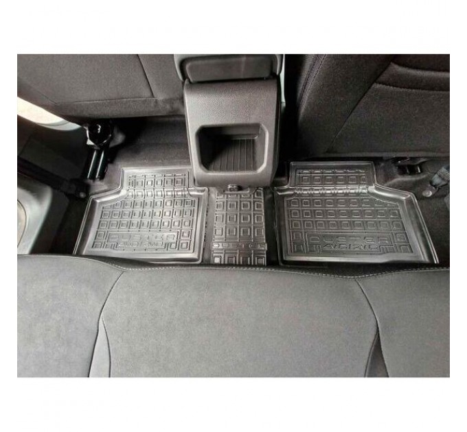 Автомобільні килимки в салон Renault Duster 2025- 4WD (AVTO-Gumm), ціна: 1 652 грн.