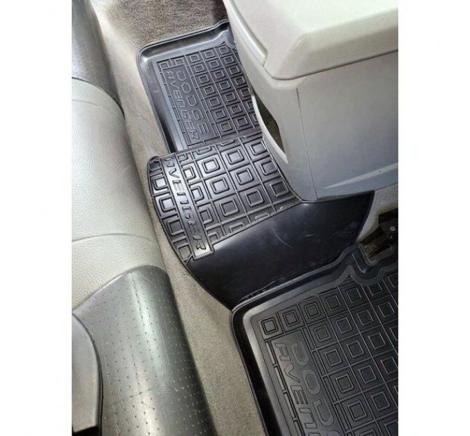 Автомобільні килимки в салон Dodge Avenger 2007- (AVTO-Gumm), ціна: 1 652 грн.