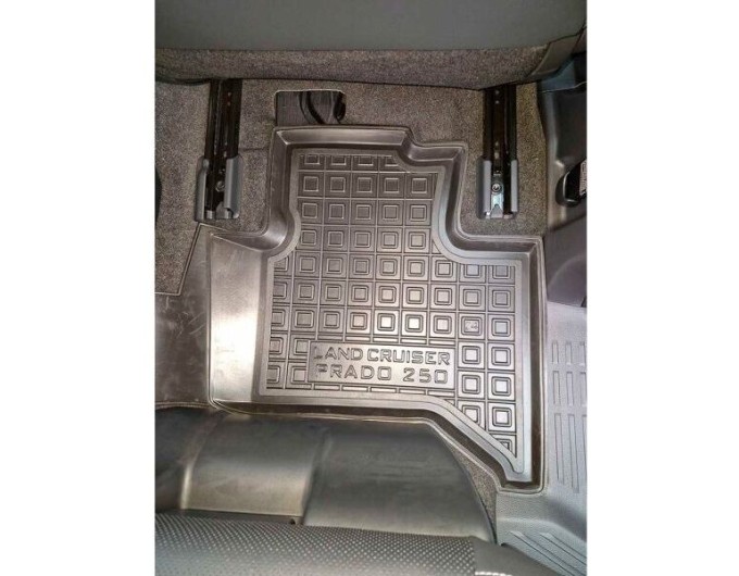 Автомобільні килимки в салон Toyota Land Cruiser Prado (j250) 2024- (AVTO-Gumm), ціна: 1 716 грн.