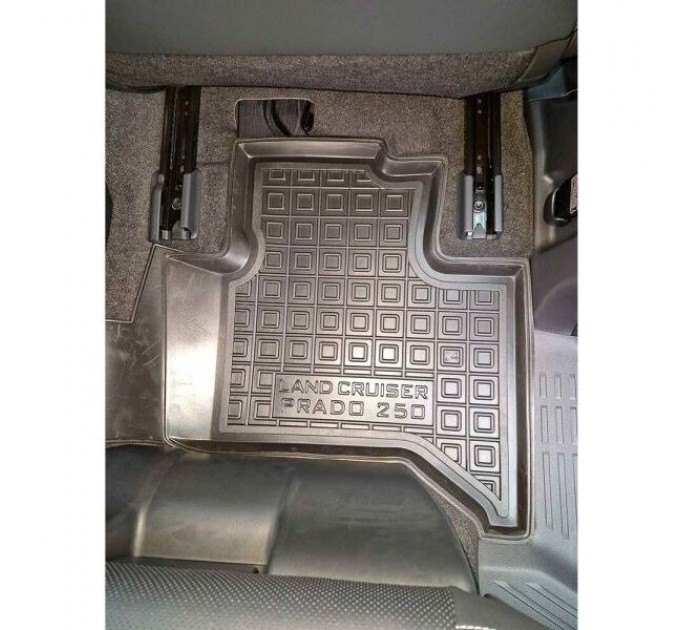 Автомобільні килимки в салон Toyota Land Cruiser Prado (j250) 2024- (AVTO-Gumm), ціна: 1 652 грн.