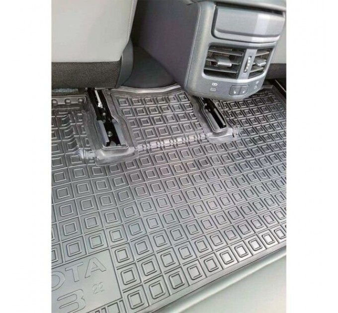 Автомобільні килимки в салон Toyota bZ3 2022- (AVTO-Gumm), ціна: 1 652 грн.