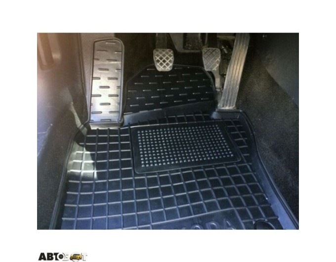 Водійський килимок в салон Skoda Octavia A5 2004- (Avto-Gumm), ціна: 536 грн.