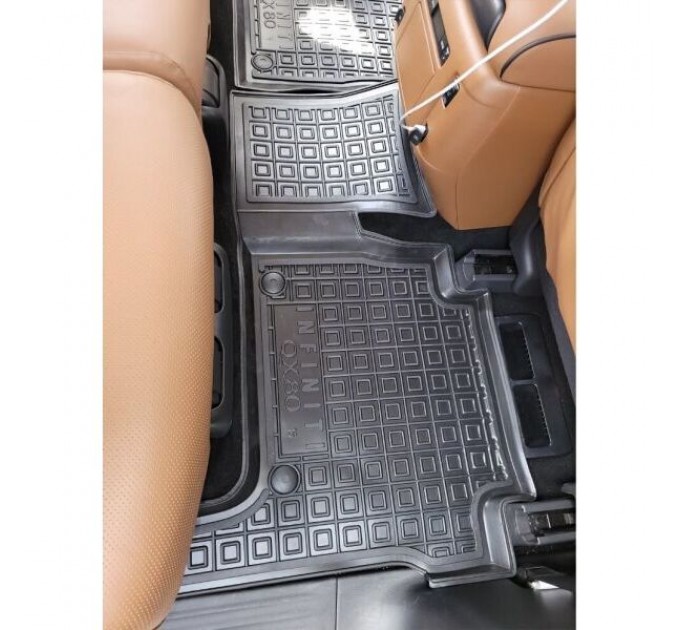 Автомобільні килимки в салон Infiniti QX80 2018- 7 мест (AVTO-Gumm), ціна: 2 533 грн.
