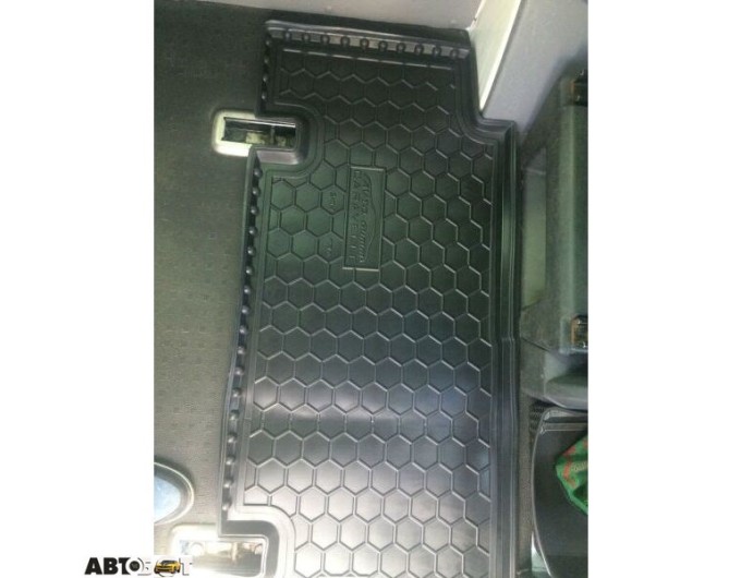 Автомобільні килимки в салон Volkswagen T5 Caravelle 2010- (2-й ряд) без печки (Avto-Gumm), ціна: 1 851 грн.