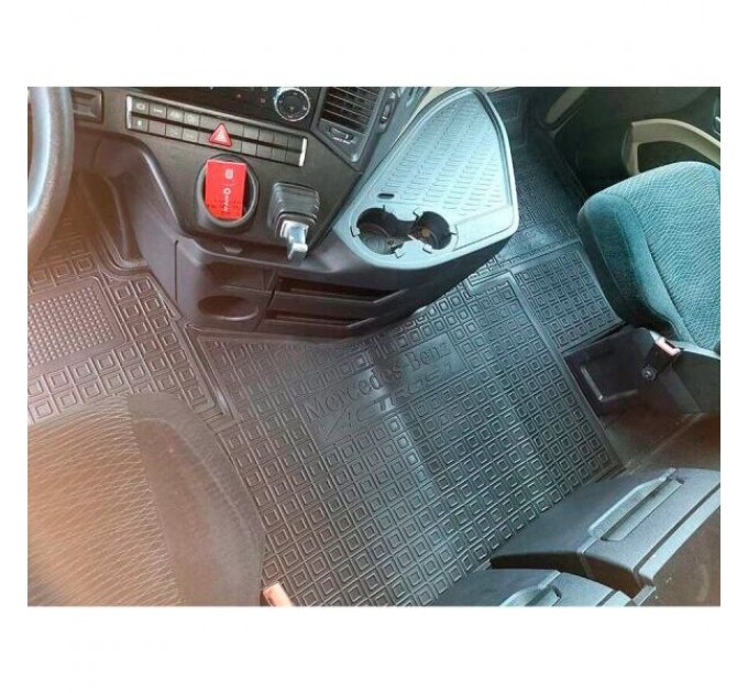 Автомобільні килимки в салон Mercedes Actros I плоский пол 2011-2018 (AVTO-Gumm), ціна: 1 709 грн.