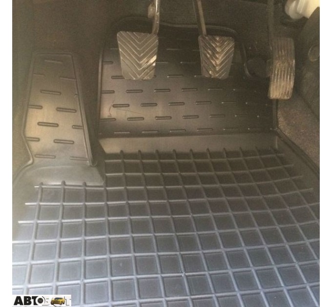 Автомобільні килимки в салон Mitsubishi Outlander 2003-2007 (АКПП) (Avto-Gumm), ціна: 1 237 грн.