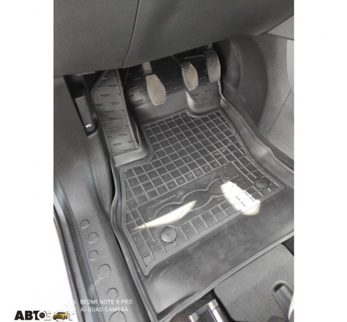 Передні килимки в автомобіль Fiat 500L 2013- (Avto-Gumm), ціна: 734 грн.