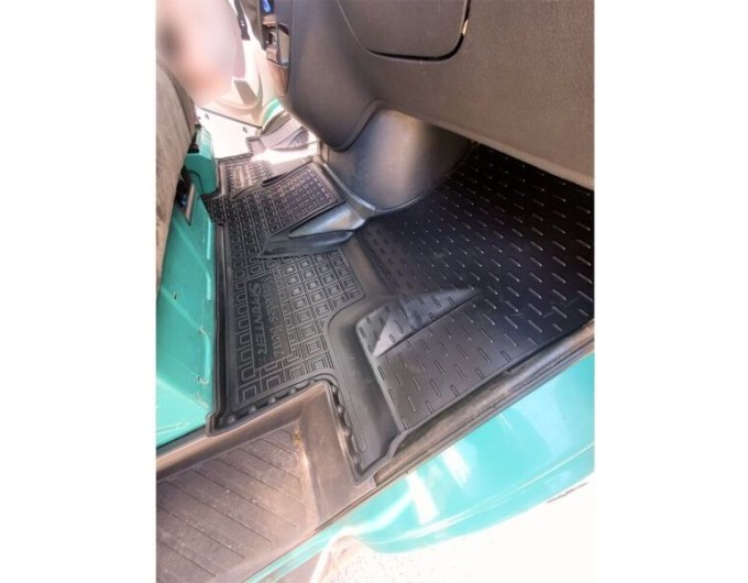 Автомобільні килимки в салон Mercedes Sprinter (W905) 2000-2006 цельный (AVTO-Gumm), ціна: 1 312 грн.