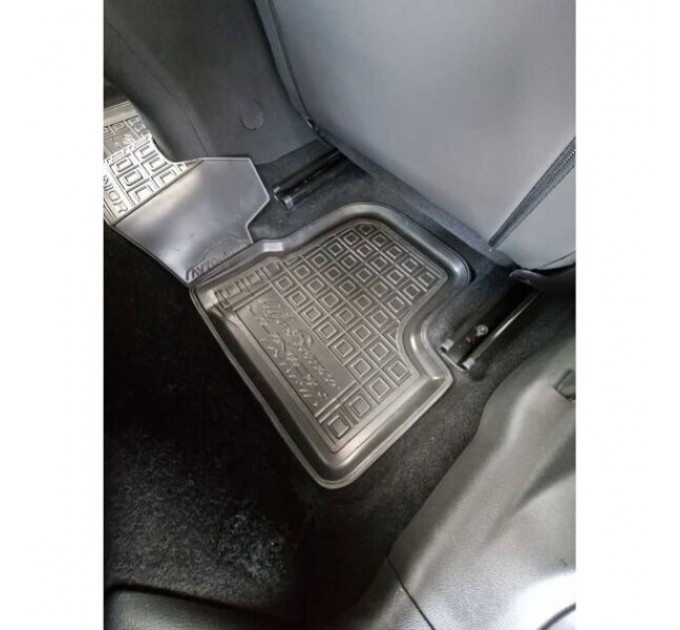 Автомобильные коврики в салон Alfa Romeo Junior 2025- hybrid (AVTO-Gumm), цена: 1 652 грн.