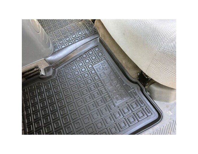 Автомобільні килимки в салон Hyundai Santa Fe 2000-2006 (AVTO-Gumm), ціна: 1 716 грн.