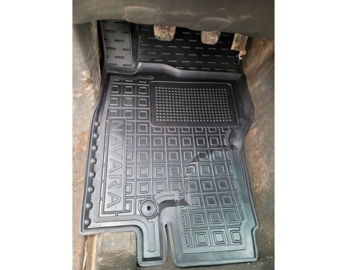 Автомобільні килимки в салон Nissan Navara King Cab 2005- (AVTO-Gumm), ціна: 1 716 грн.