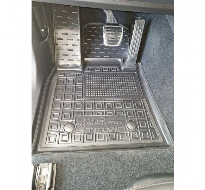 Автомобільні килимки в салон Alfa Romeo Stelvio 2017- (AVTO-Gumm), ціна: 1 652 грн.