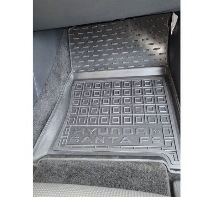 Автомобільні килимки в салон Hyundai Santa Fe 2024- (AVTO-Gumm), ціна: 1 652 грн.