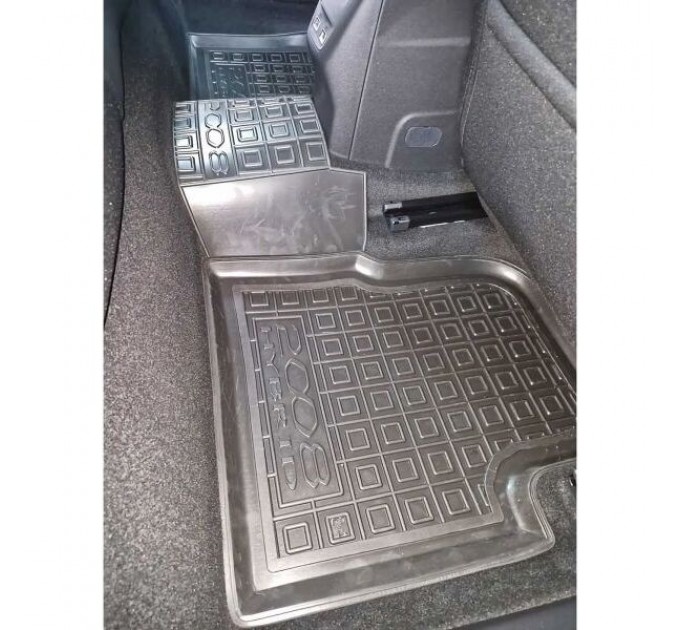 Автомобільні килимки в салон Peugeot 2008 2023- MHEV (AVTO-Gumm), ціна: 1 652 грн.