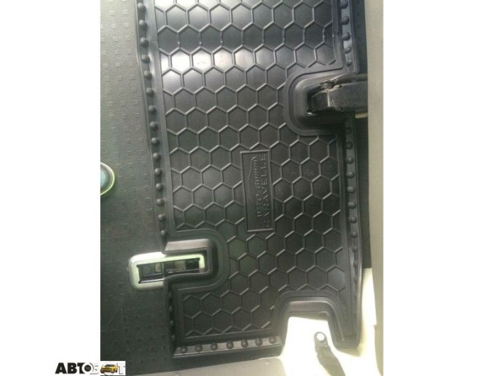 Автомобільні килимки в салон Volkswagen T5 Caravelle 2010- (3-й ряд) без печки (Avto-Gumm), ціна: 1 851 грн.