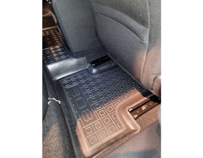 Автомобільні килимки в салон Peugeot 308 2023- (AVTO-Gumm), ціна: 1 716 грн.