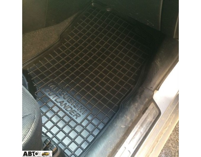 Автомобільні килимки в салон Mitsubishi Outlander 2003-2007 (АКПП) (Avto-Gumm), ціна: 1 716 грн.