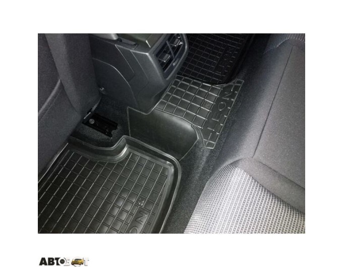 Автомобільні килимки в салон Seat Leon 2013- (5 дверей) (Avto-Gumm), ціна: 1 716 грн.